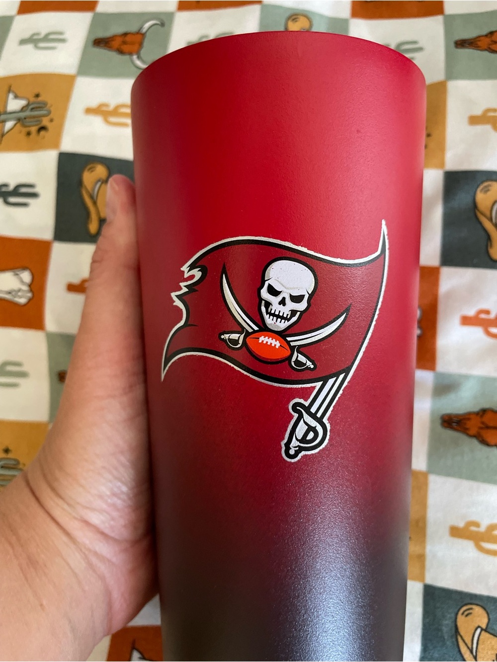 Tampa Bay Buccaneers Simple Modern Slim 24 oz Tumbler - Red to Black Ombre - Picture 6 of 6